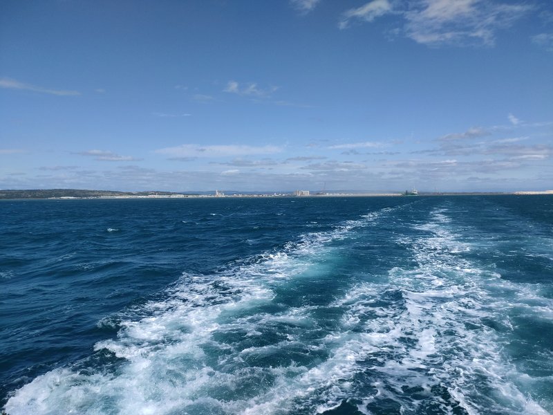 L'Europe's white wake on a blue sea